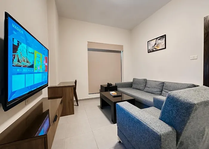 Celino Hotel